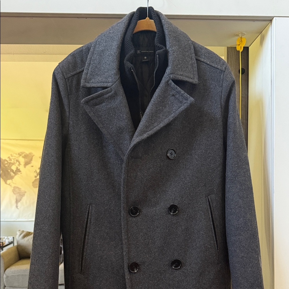 Men's Gray Peacoat